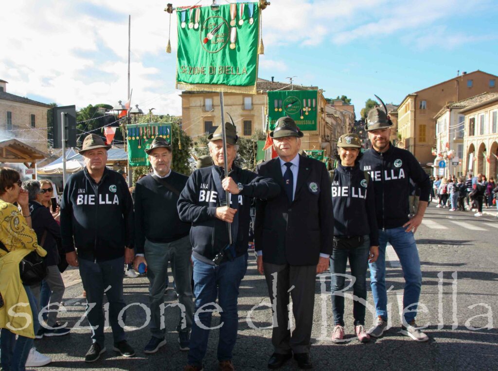 4° Raggruppamento a Loreto.  Biella c’è