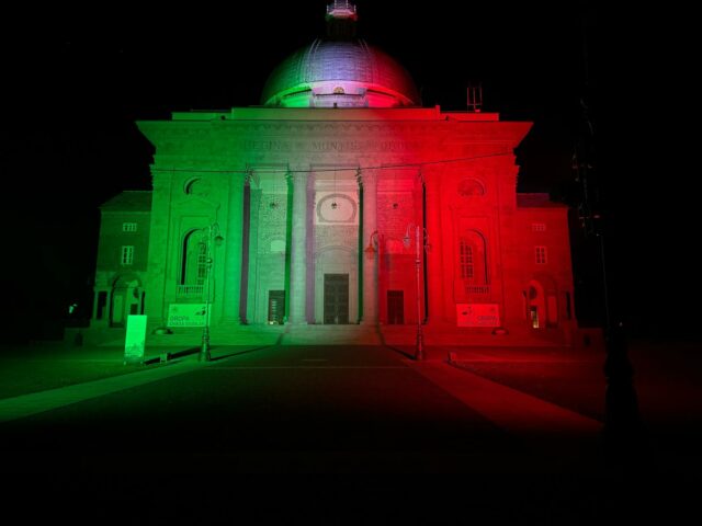 Luci a Biella e nel biellese rigorosamente TRICOLORI